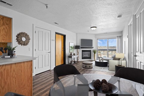 Floor plan for 1 bed, 1 bath, 750 sqft